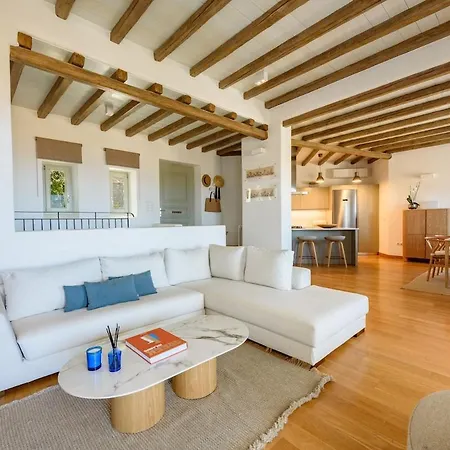 Atlas, In The Outskirts Of Νάουσα