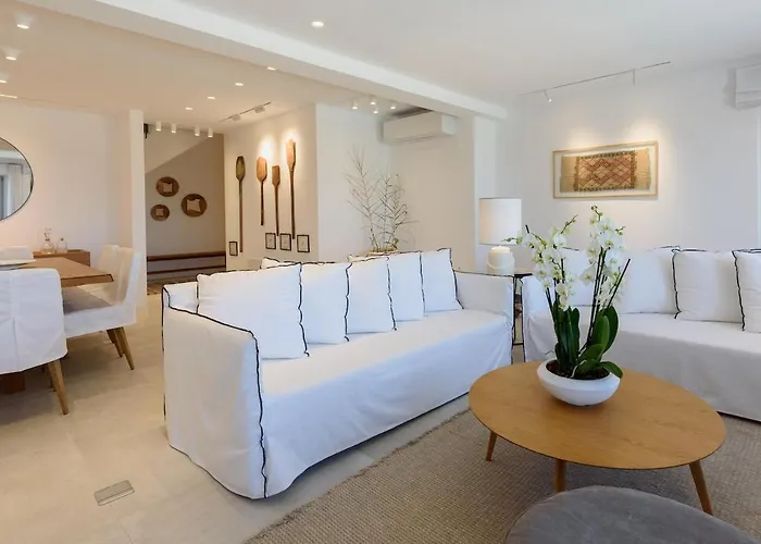 Βίλα Atlas, In The Outskirts Of *